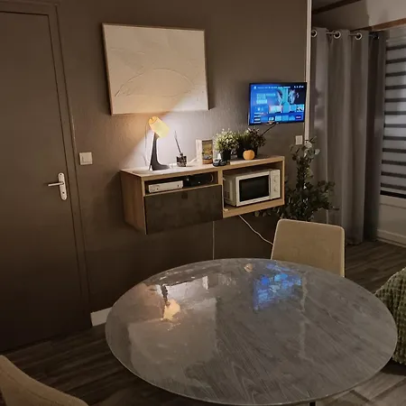 Calme Proche Centre *